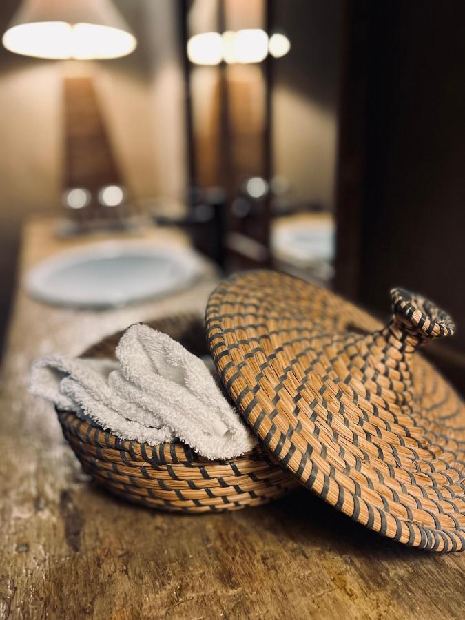 Edouard Garden Cafe Guest Room Durbuy Bagian luar foto