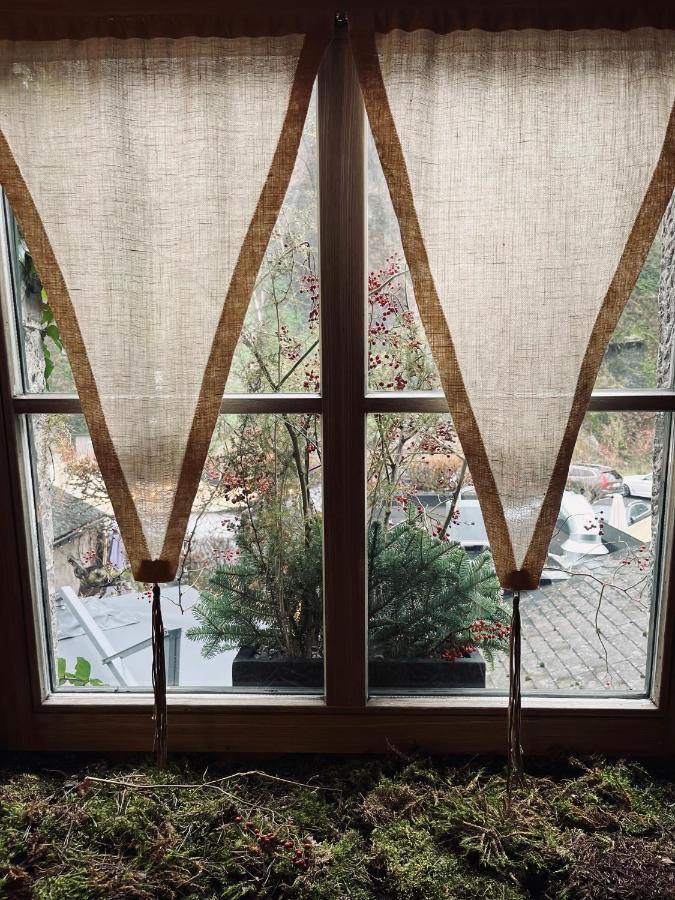 Edouard Garden Cafe Guest Room Durbuy Bagian luar foto
